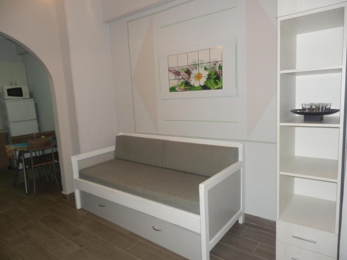 Zephyros Family Apartments 1 Ormos Panagias Ngoại thất bức ảnh