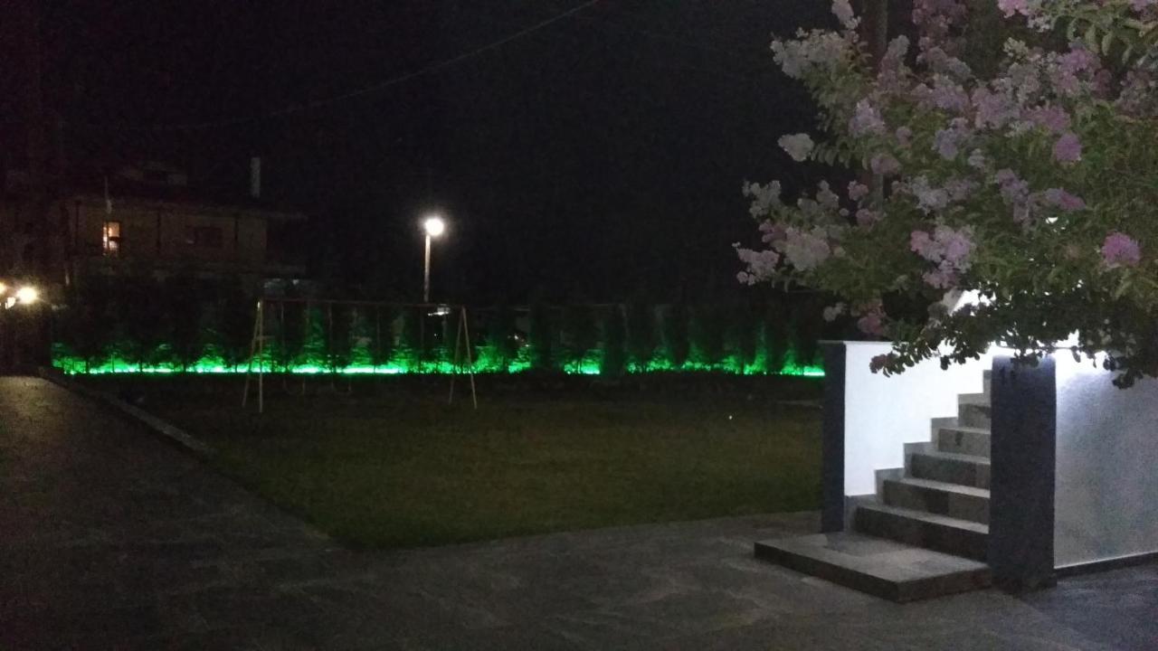 Zephyros Family Apartments 1 Ormos Panagias Ngoại thất bức ảnh